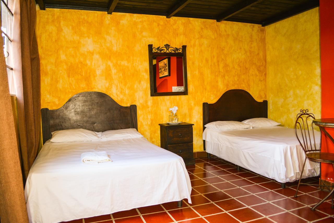 Hotel Don Pedro アンティグア・グアテマラ エクステリア 写真